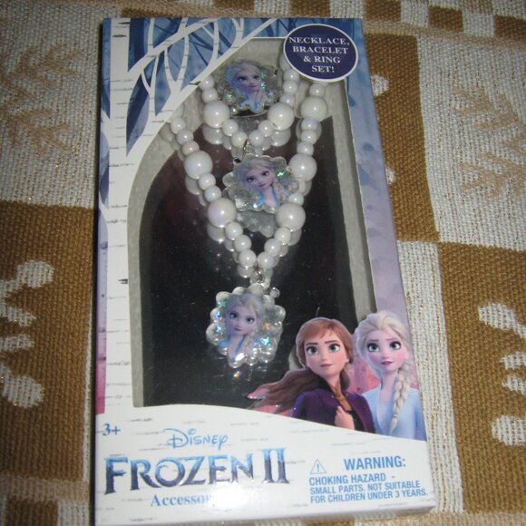 NWT Disney Frozen Playsets and Activities - Picture 11 of 15